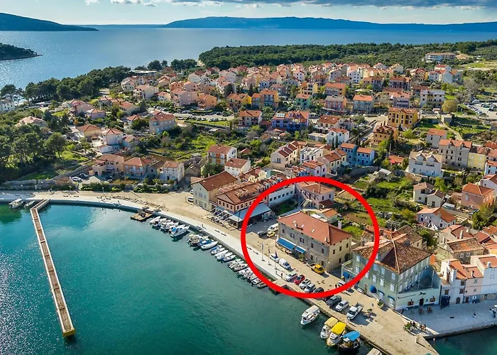Apartmán In Near Old Town & *