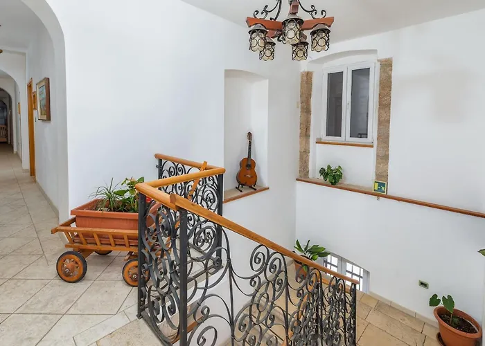 In Near Old Town & Apartamento *